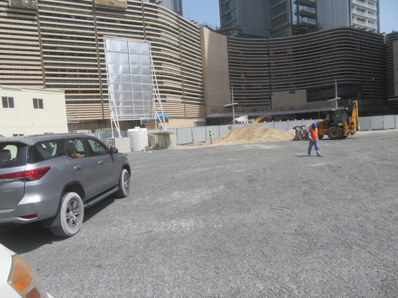 Elegance Tower - Construction