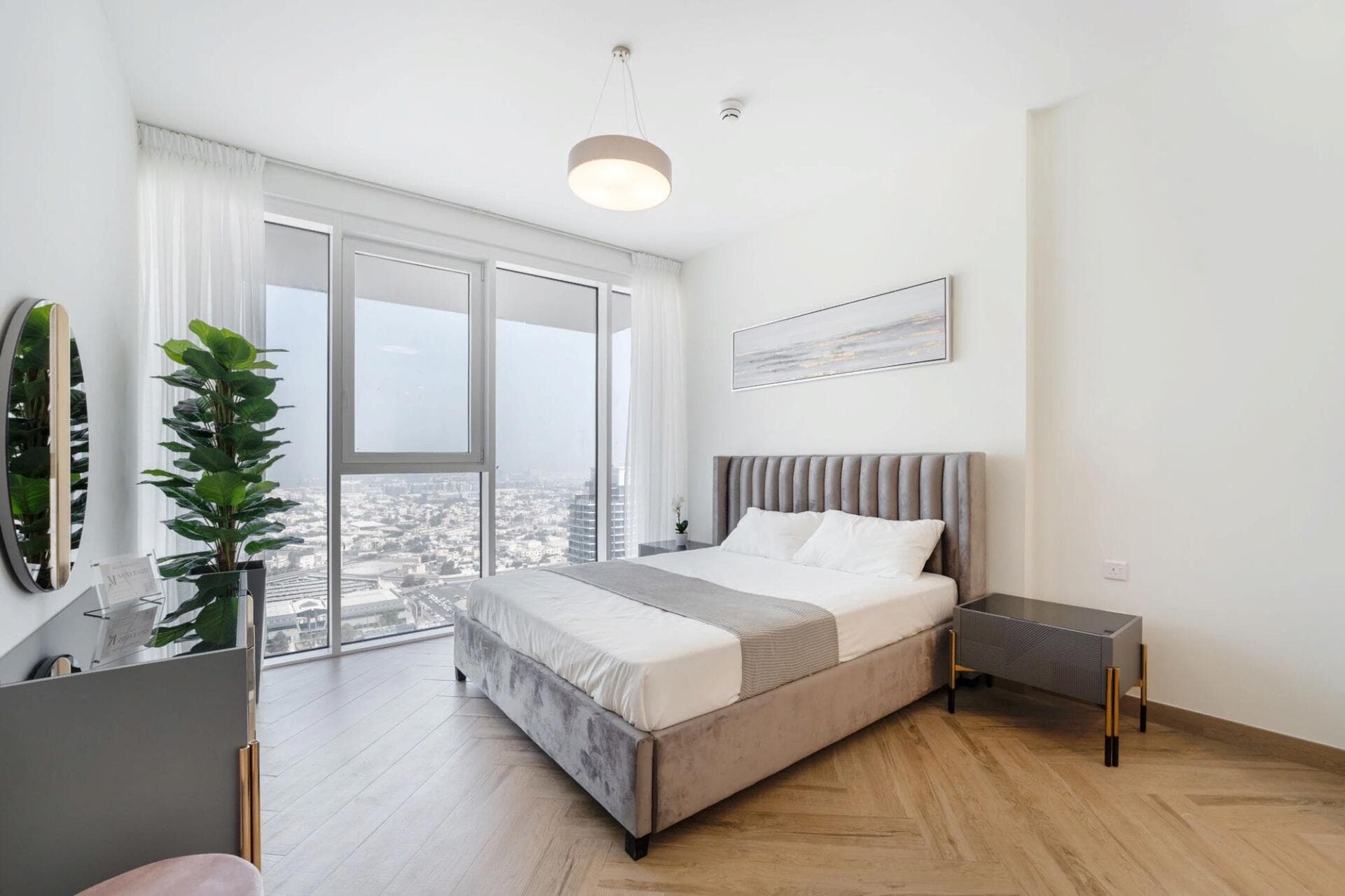 1 Residences - Finishing