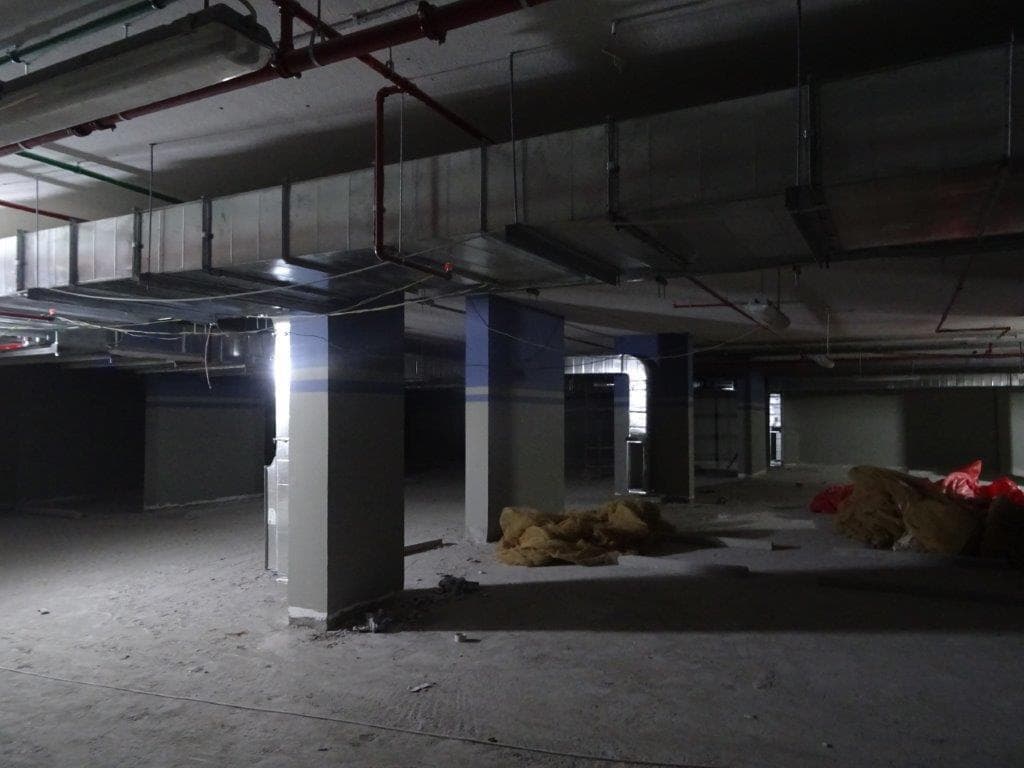 Riviera 47 - Construction
