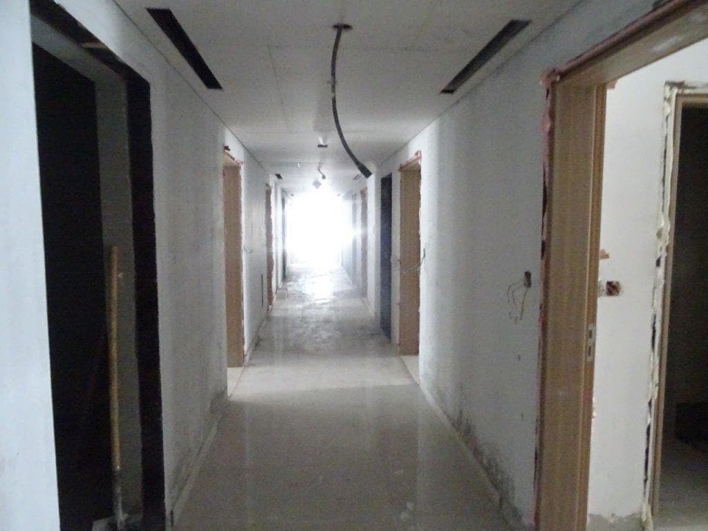 Riviera 42 - Construction
