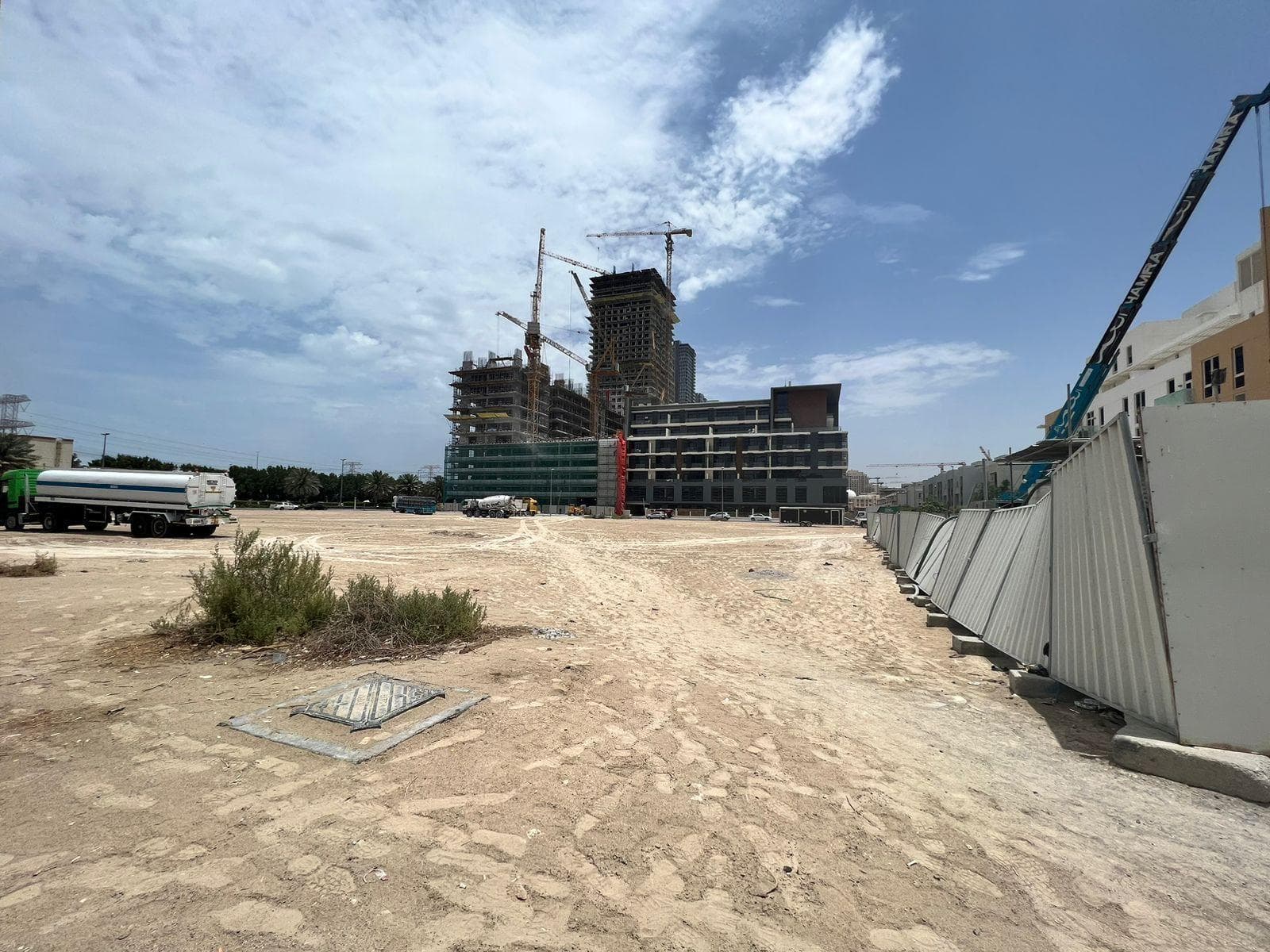 Binghatti House - Construction