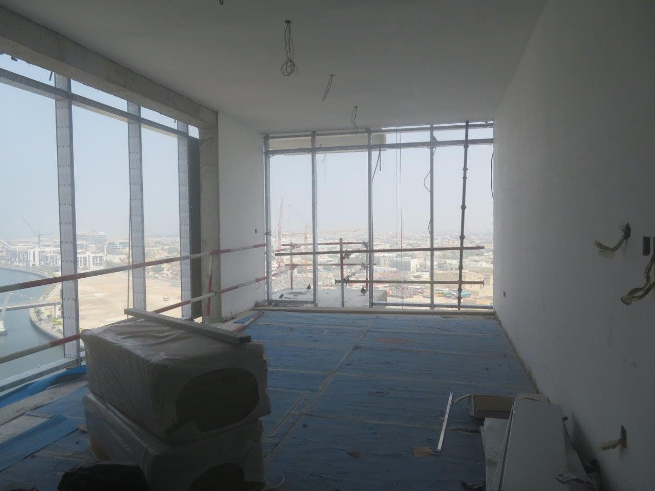 Canal Front Residences - Construction