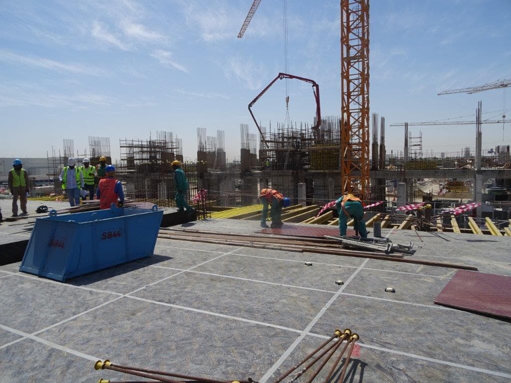 Riviera 59 - Construction