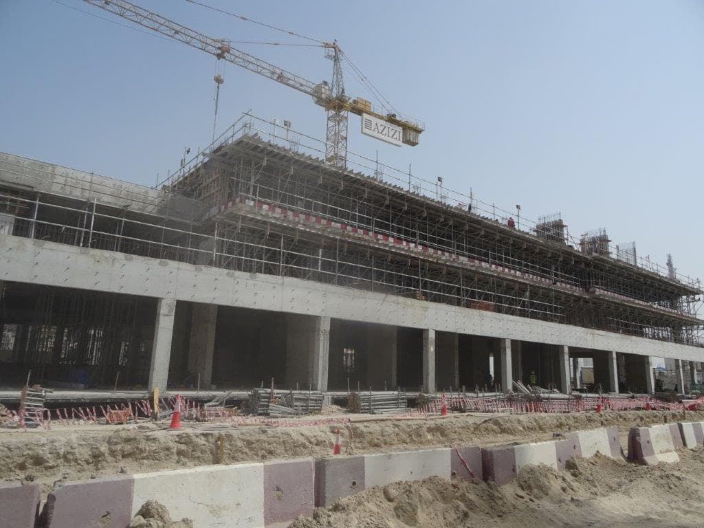 Riviera 65 - Construction