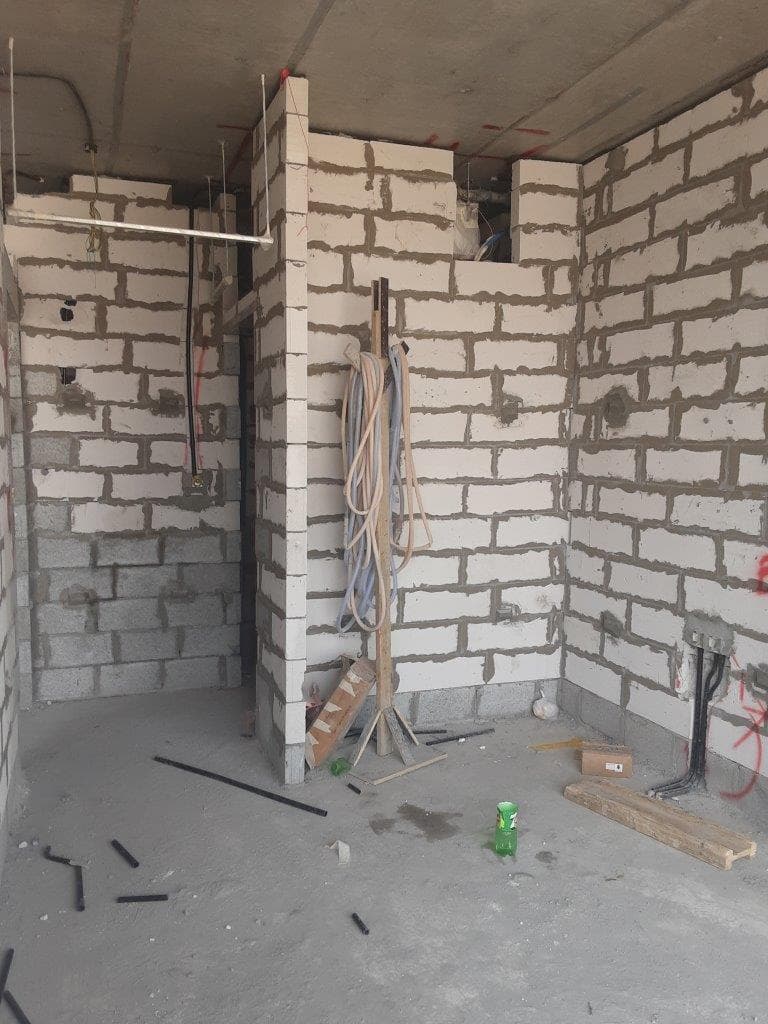 Binghatti Emerald - Construction