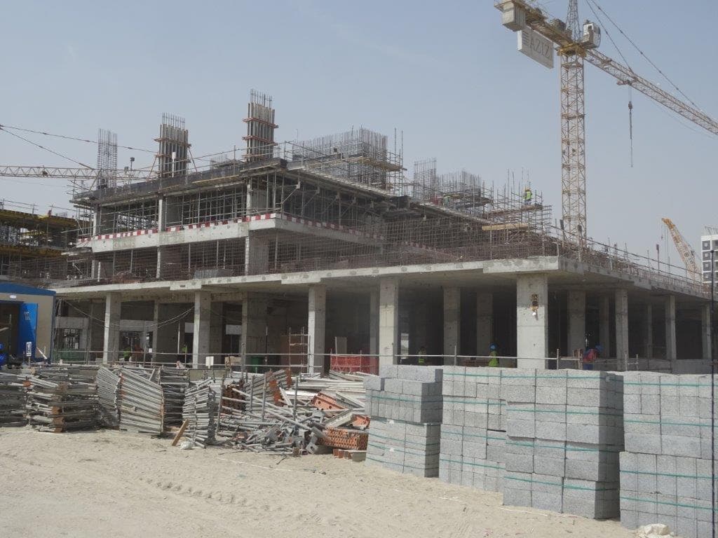 Riviera 65 - Construction