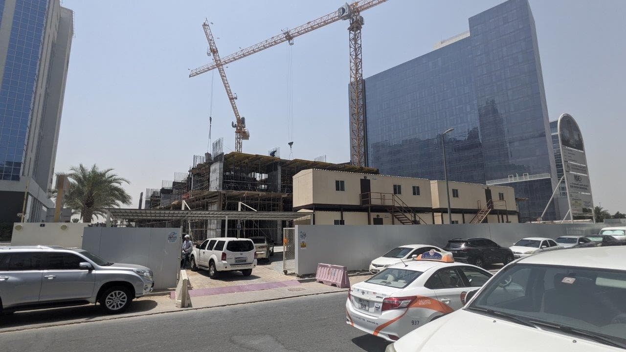 Royal Regency - Construction