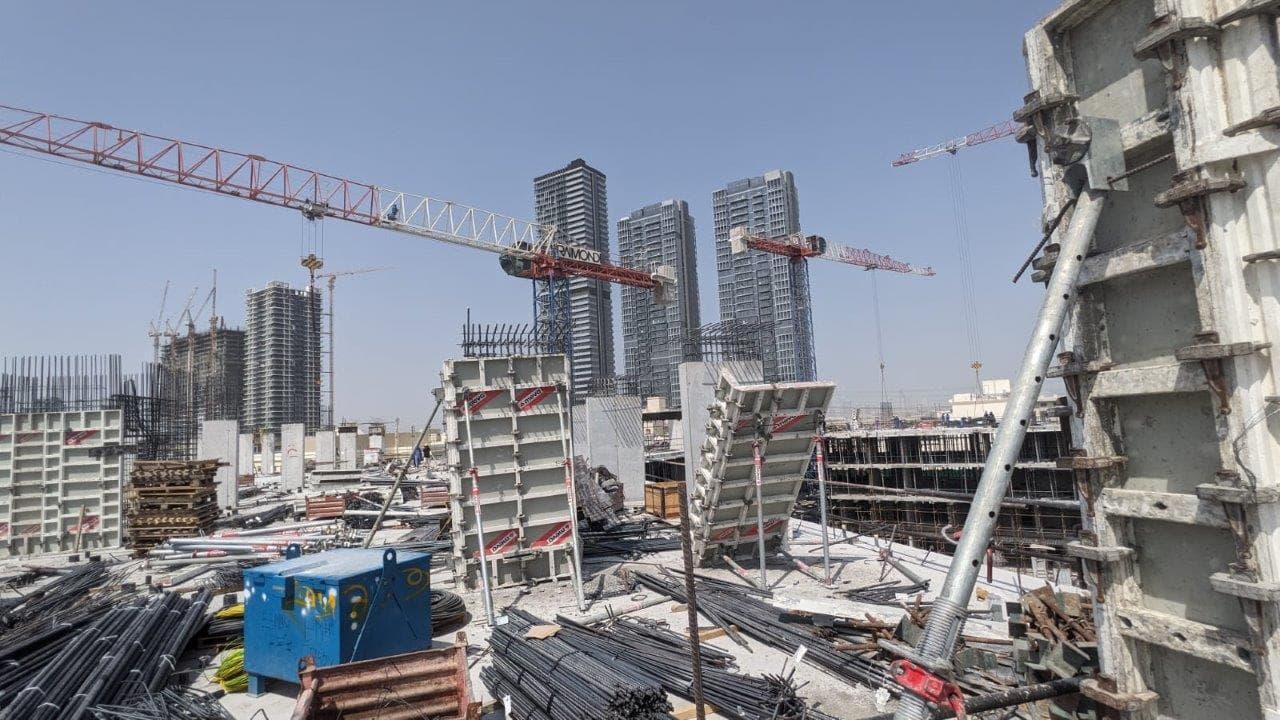 Luma22 - Construction