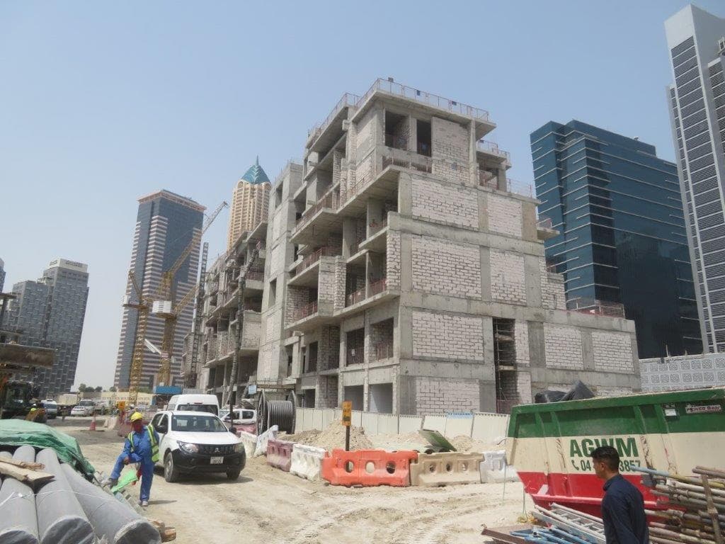 Peninsula One - Construction