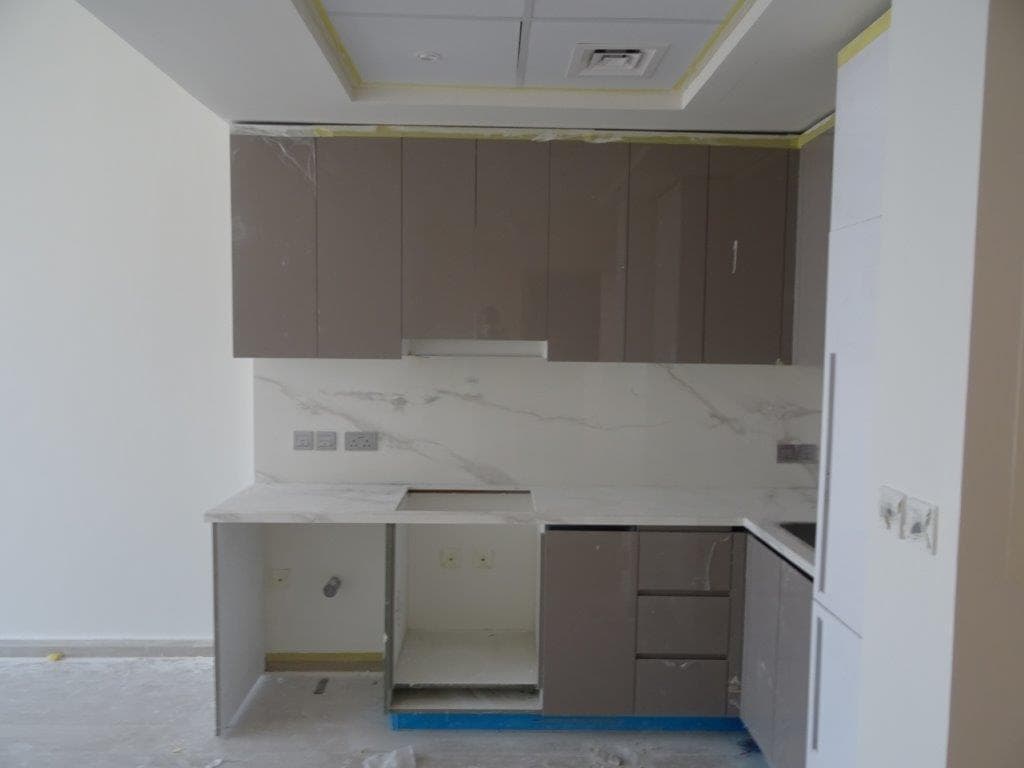 Riviera 41 - Construction