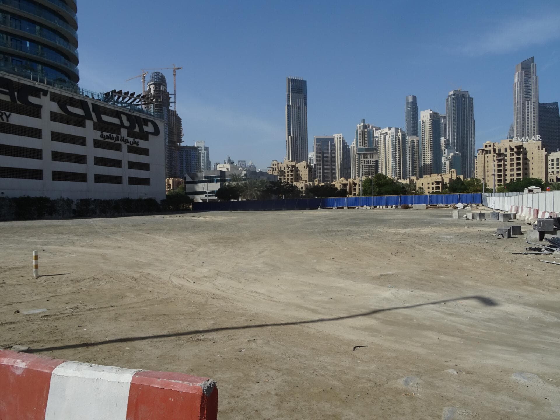 Mercedes Benz Places by Binghatti - Construction