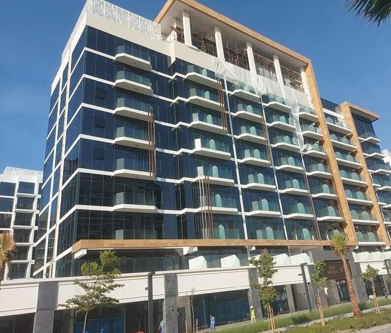 Riviera 45 - Construction