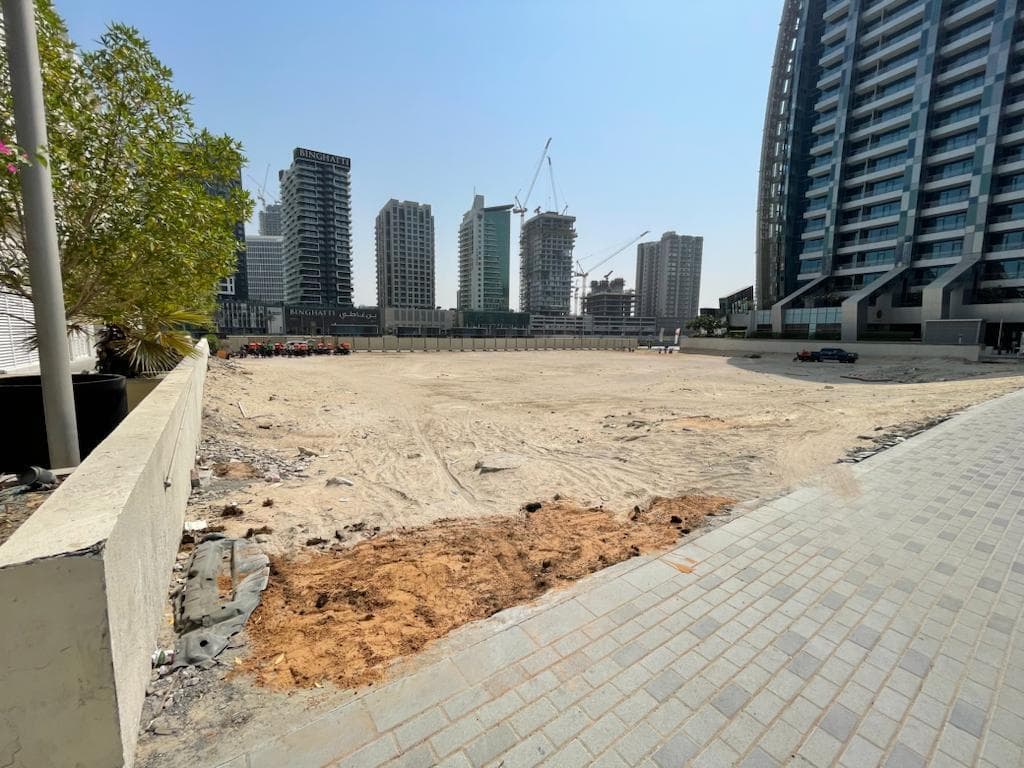 The Crestmark - Construction