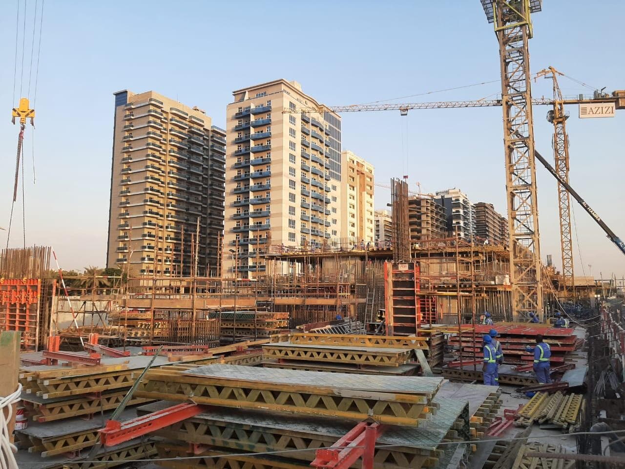 Azizi Grand - Construction