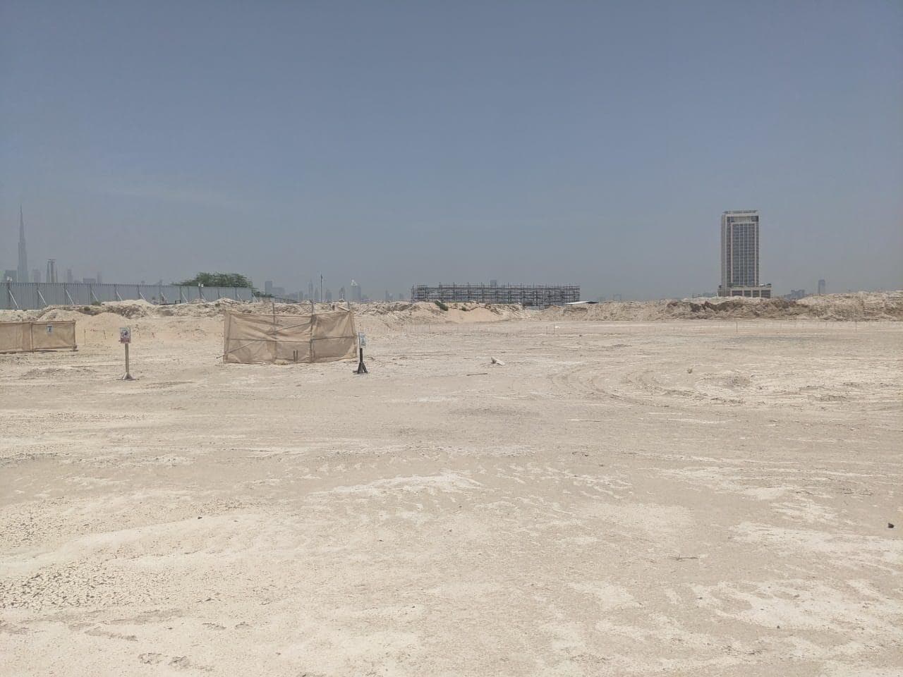 Skyscape Avenue - Construction