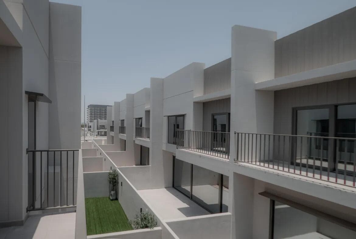 MAG City Townhouses - Construction