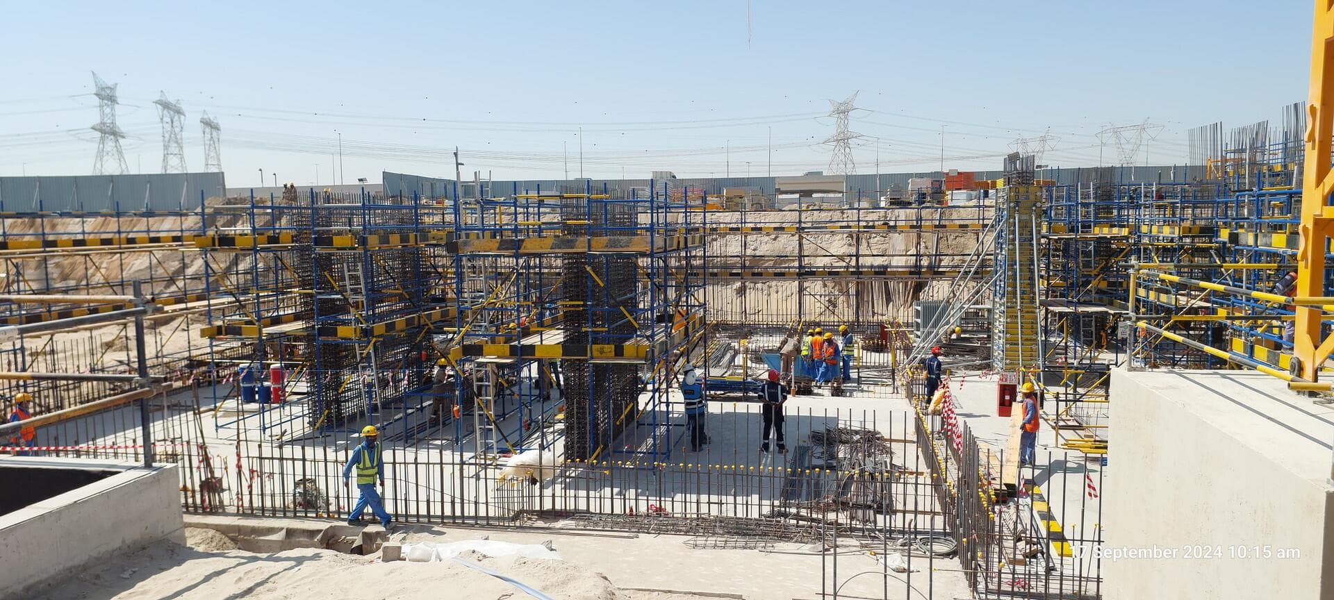 330 Riverside Crescent - Construction