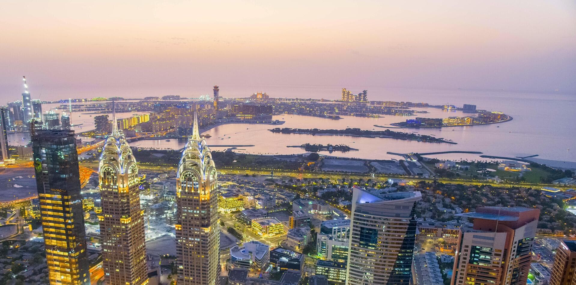 Iconic Tower - Views