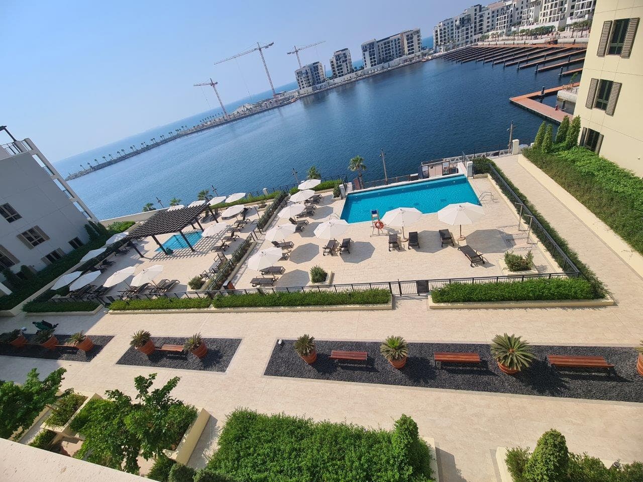Port De La Mer - La Sirene - Construction