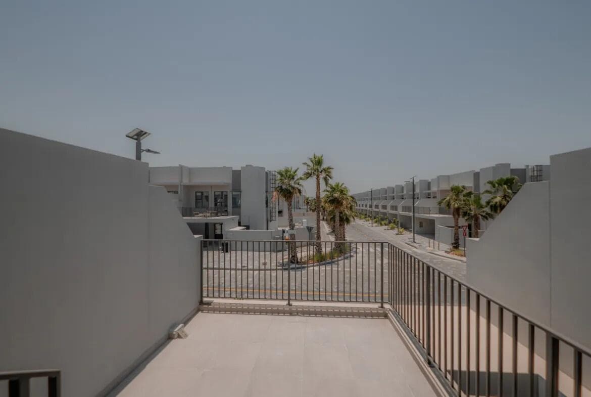 MAG City Townhouses - Construction
