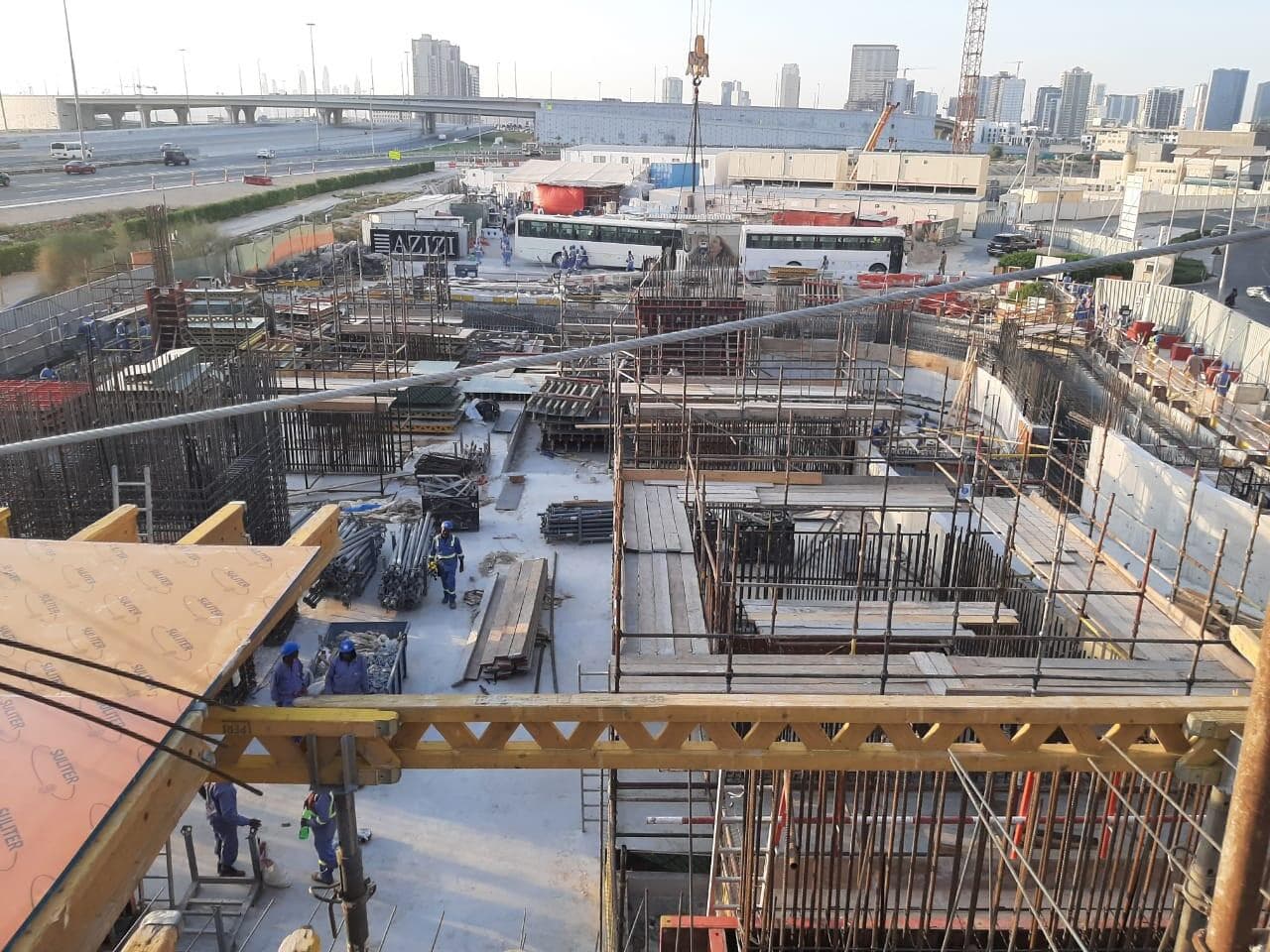 Azizi Grand - Construction