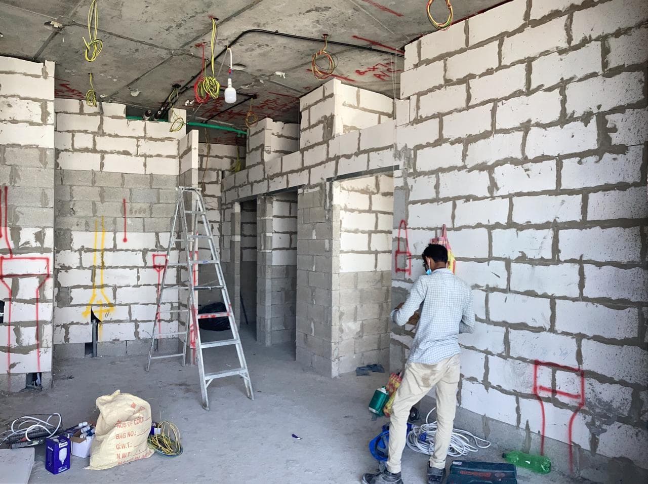 Binghatti Phantom - Construction