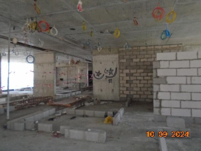 The Cove Ll - Construction