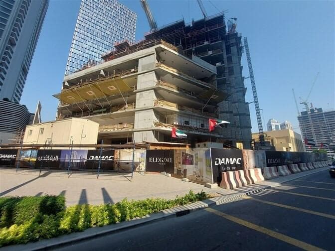 Elegance Tower - Construction