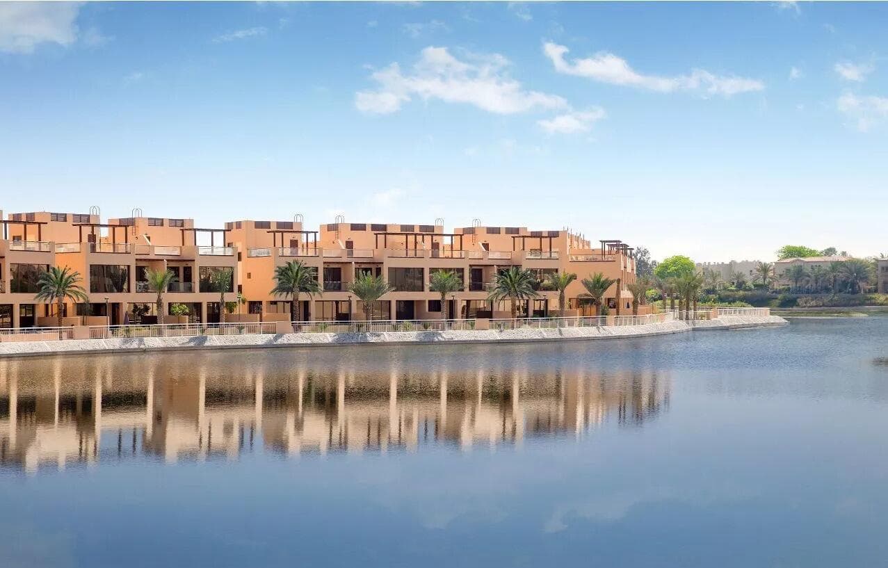 Townhouses At Jumeirah Islands - Photos