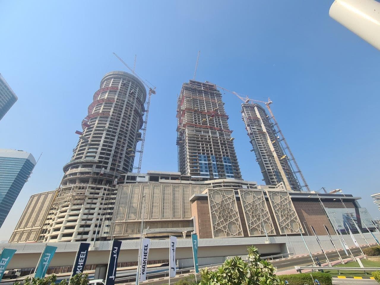 Palm Beach Towers - Construction