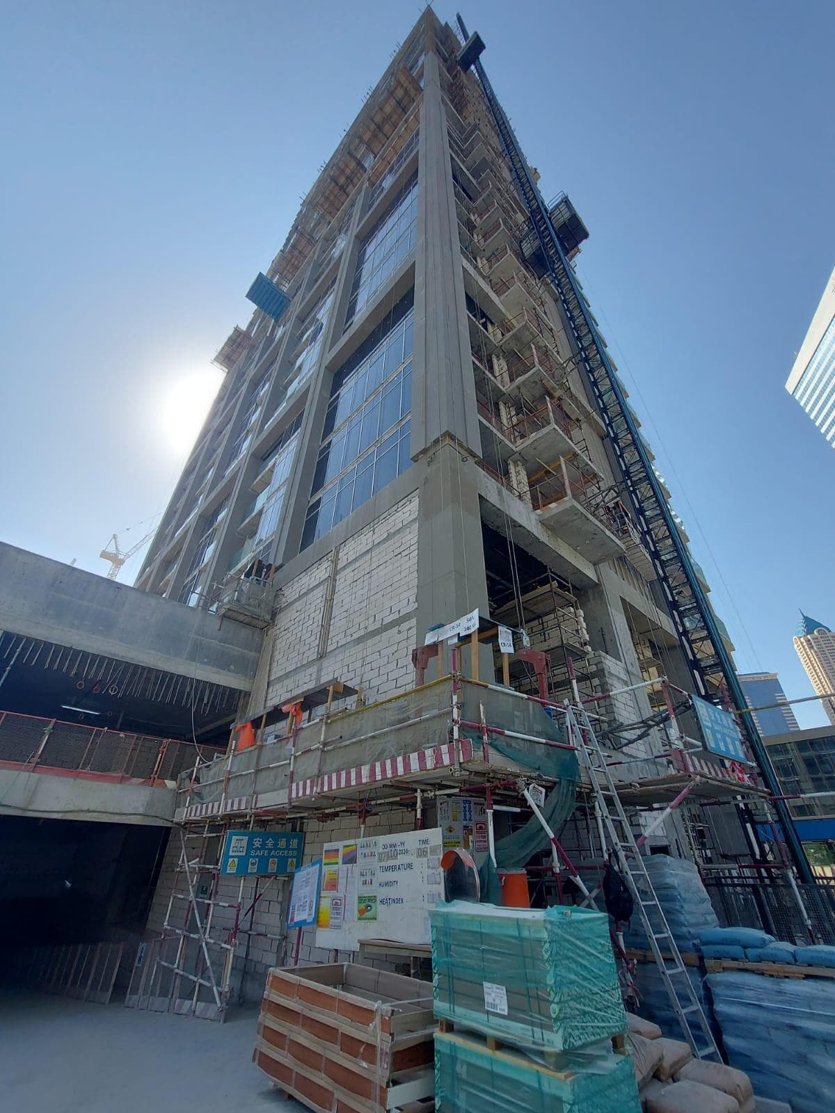 Peninsula Two - Construction