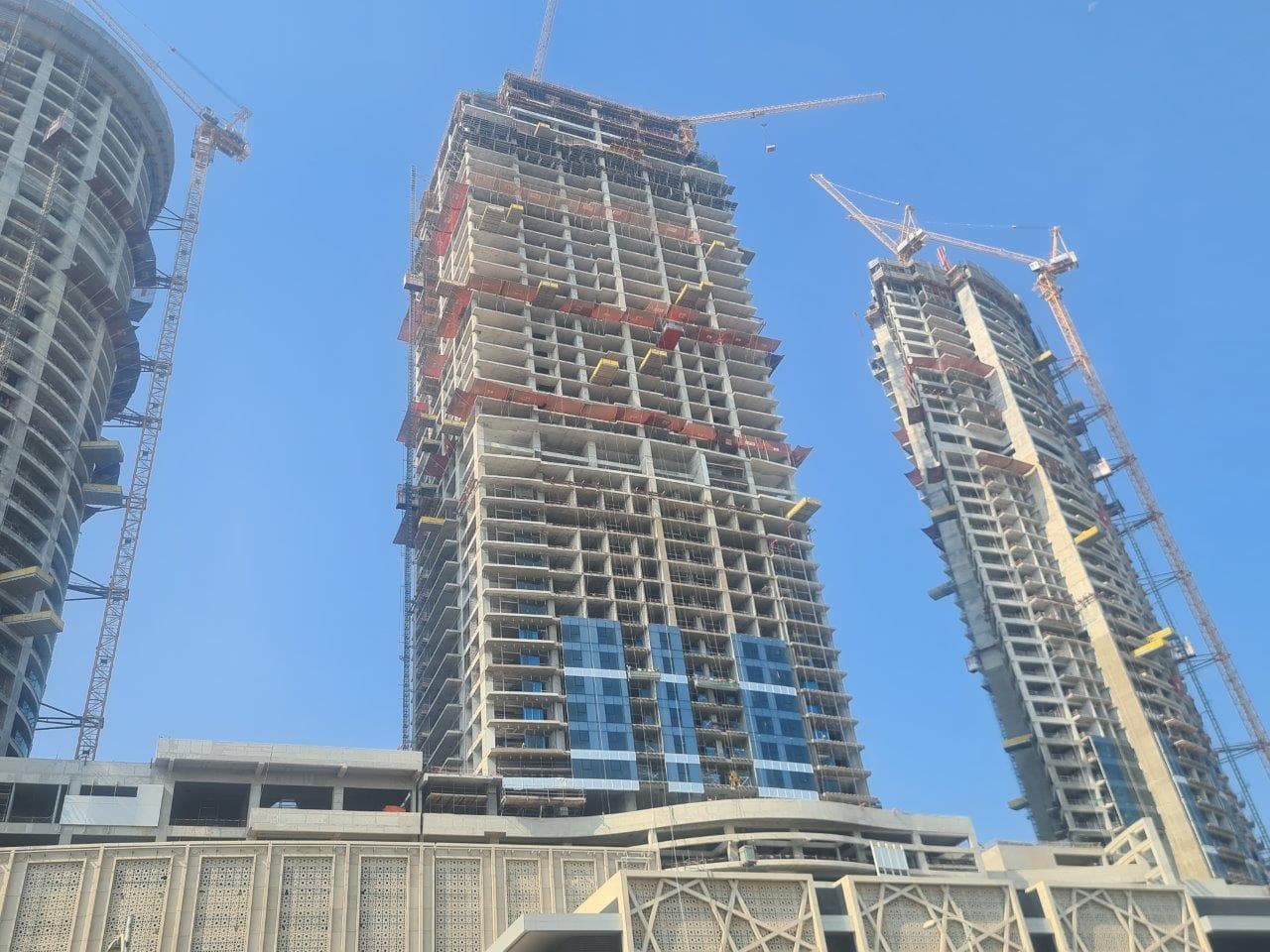 Palm Beach Towers - Construction