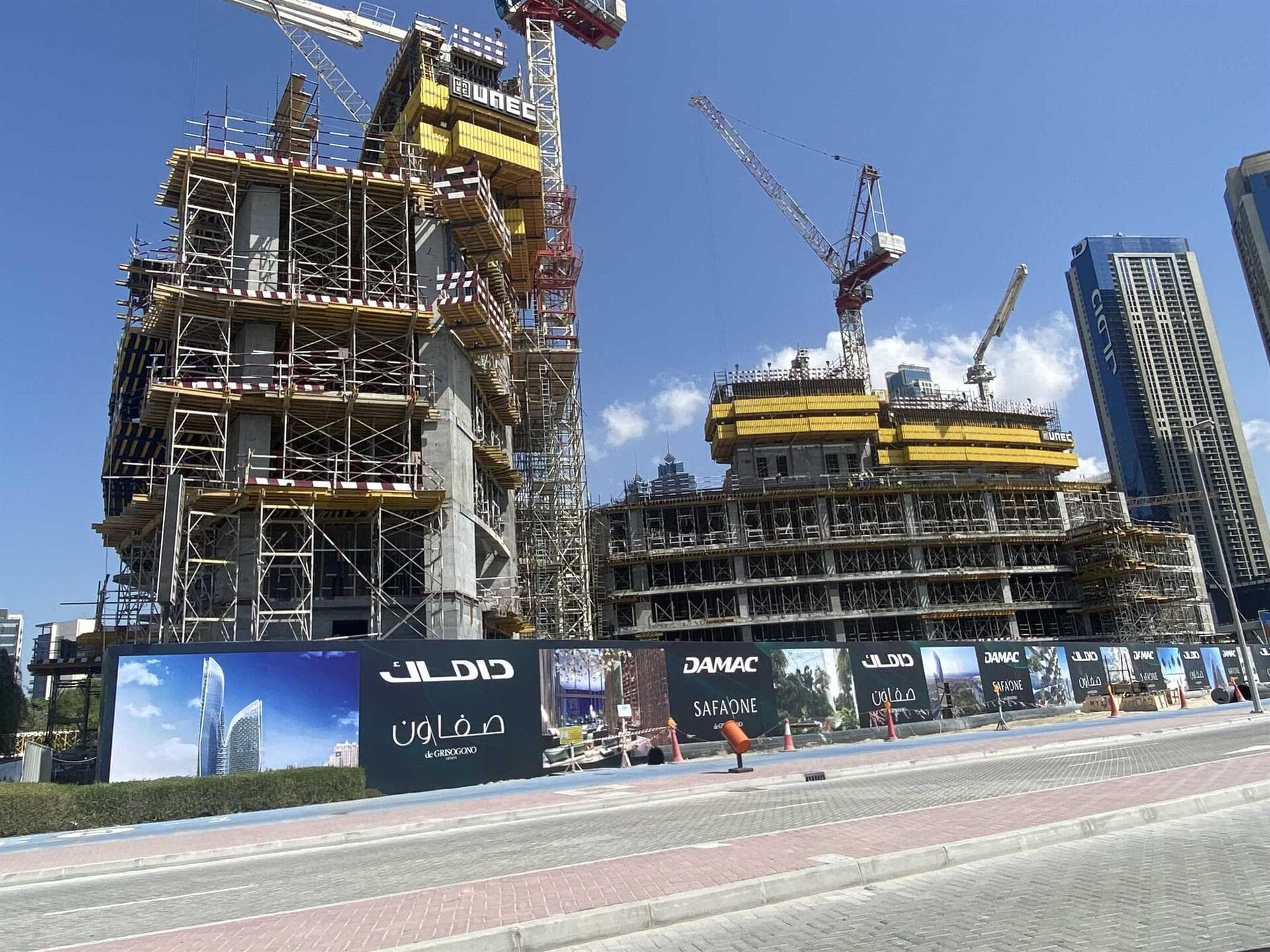 Safa One - Construction
