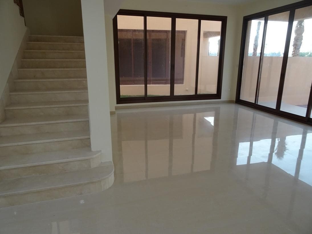 Townhouses At Jumeirah Islands - Finishing