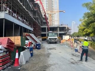 The Highbury - Construction