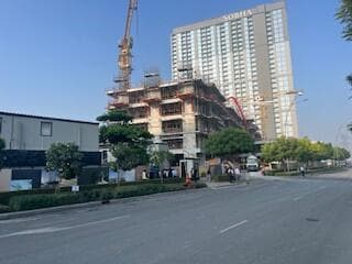 The Highbury - Construction