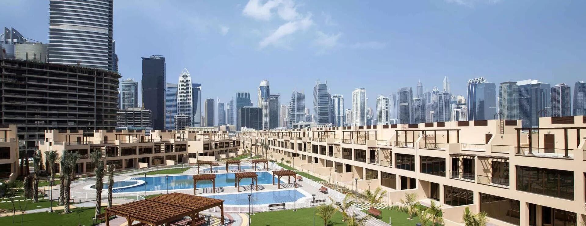 Townhouses At Jumeirah Islands - Infrastructure