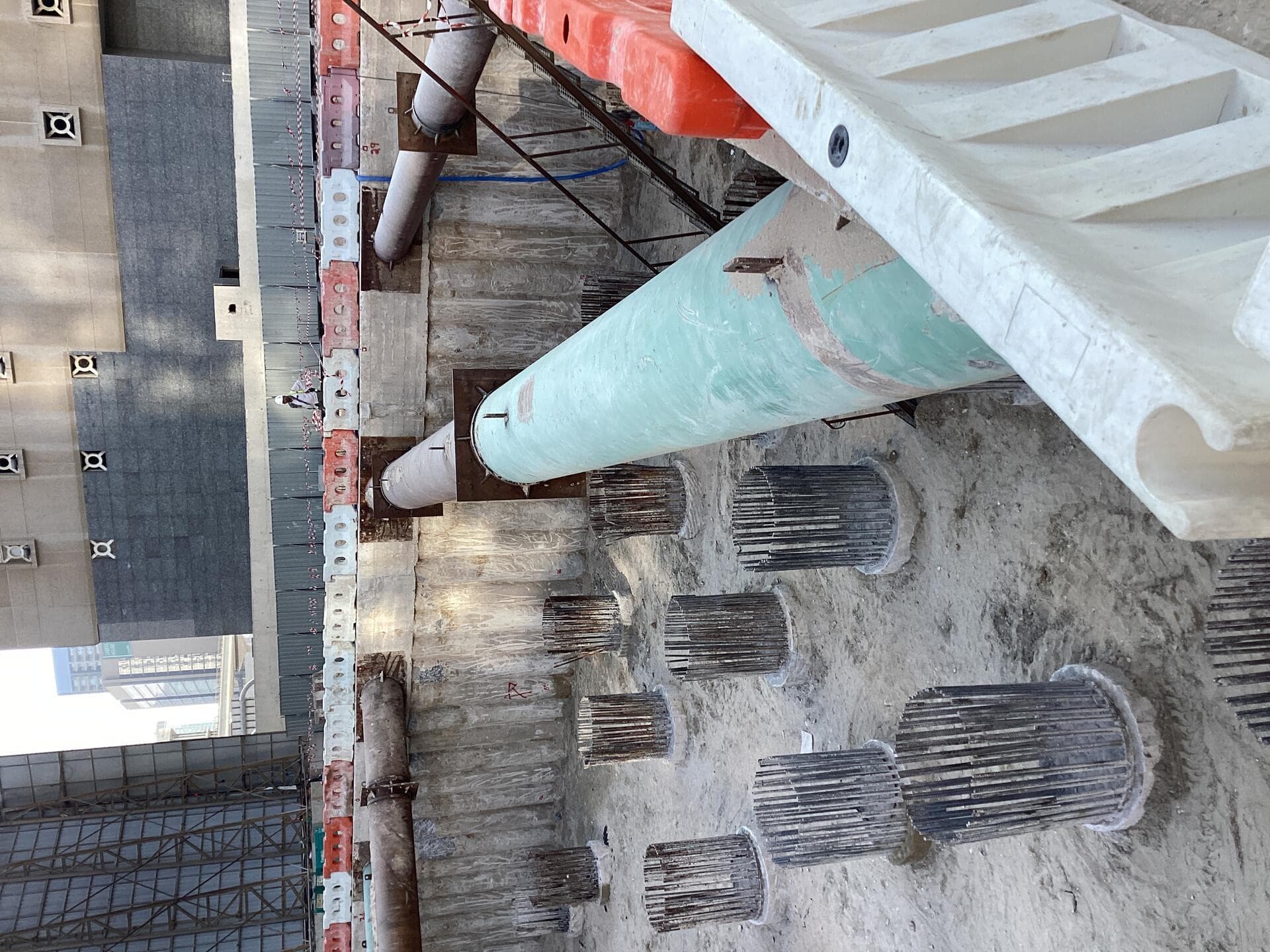 Iconic Tower - Construction