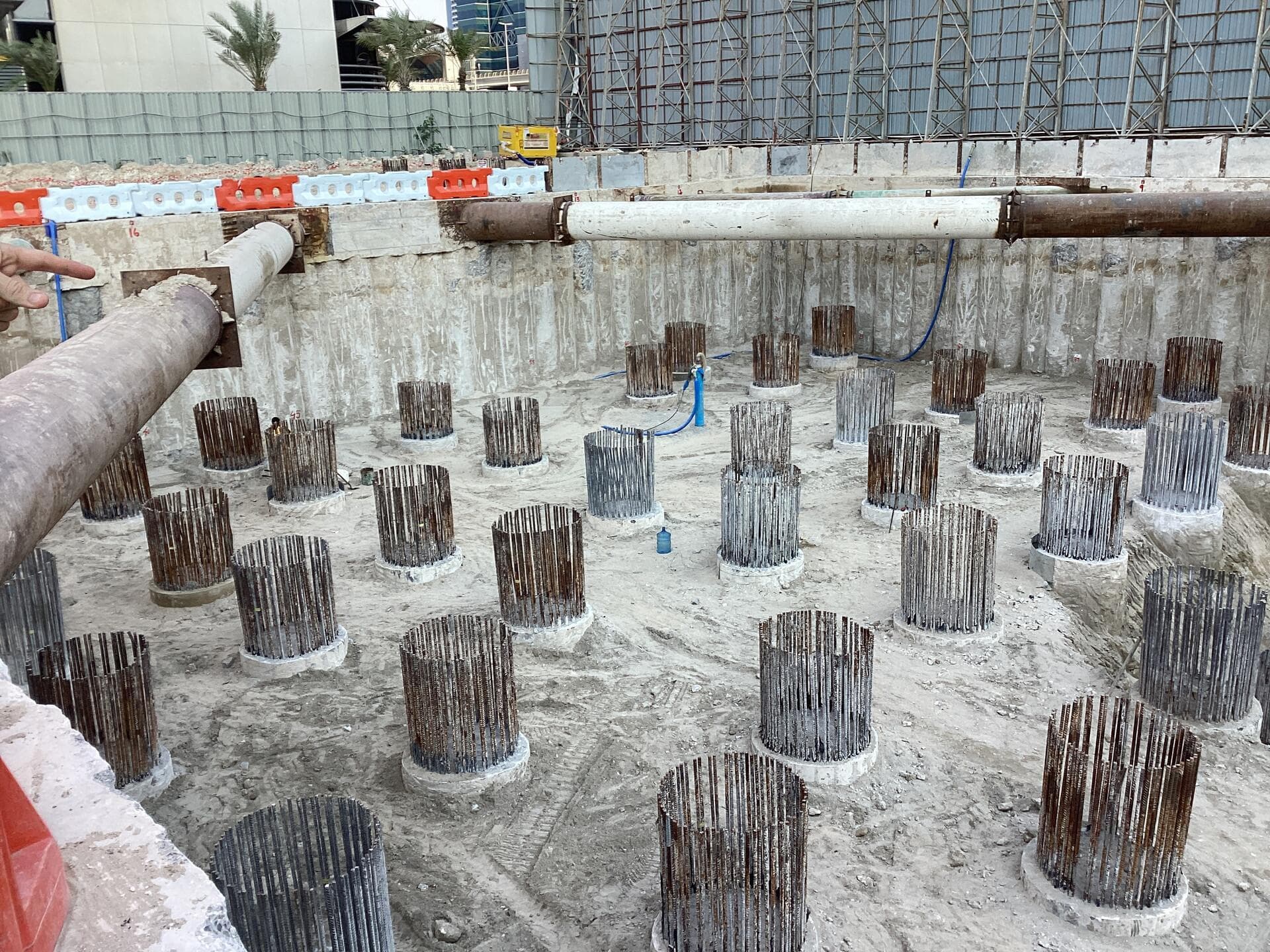 Iconic Tower - Construction