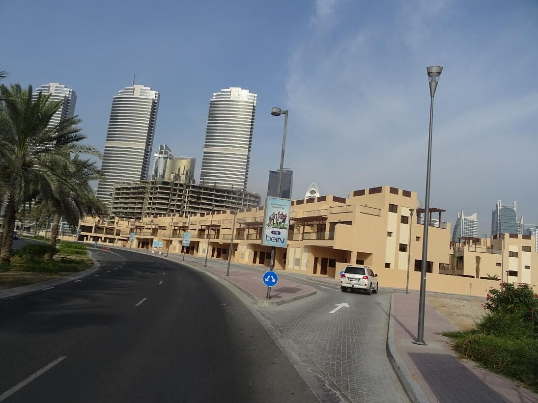 Townhouses At Jumeirah Islands - Construction