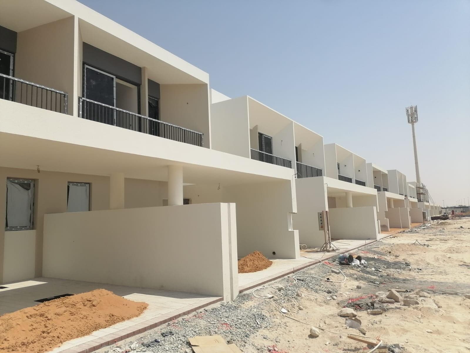 Maha Townhouses - Construction