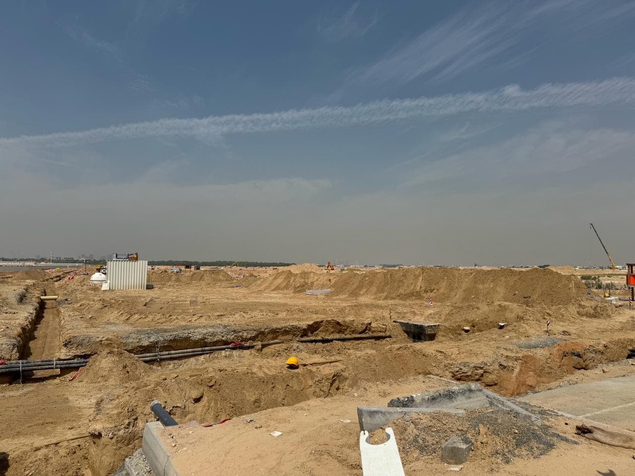 Nineteen Riviera Lagoon - Construction