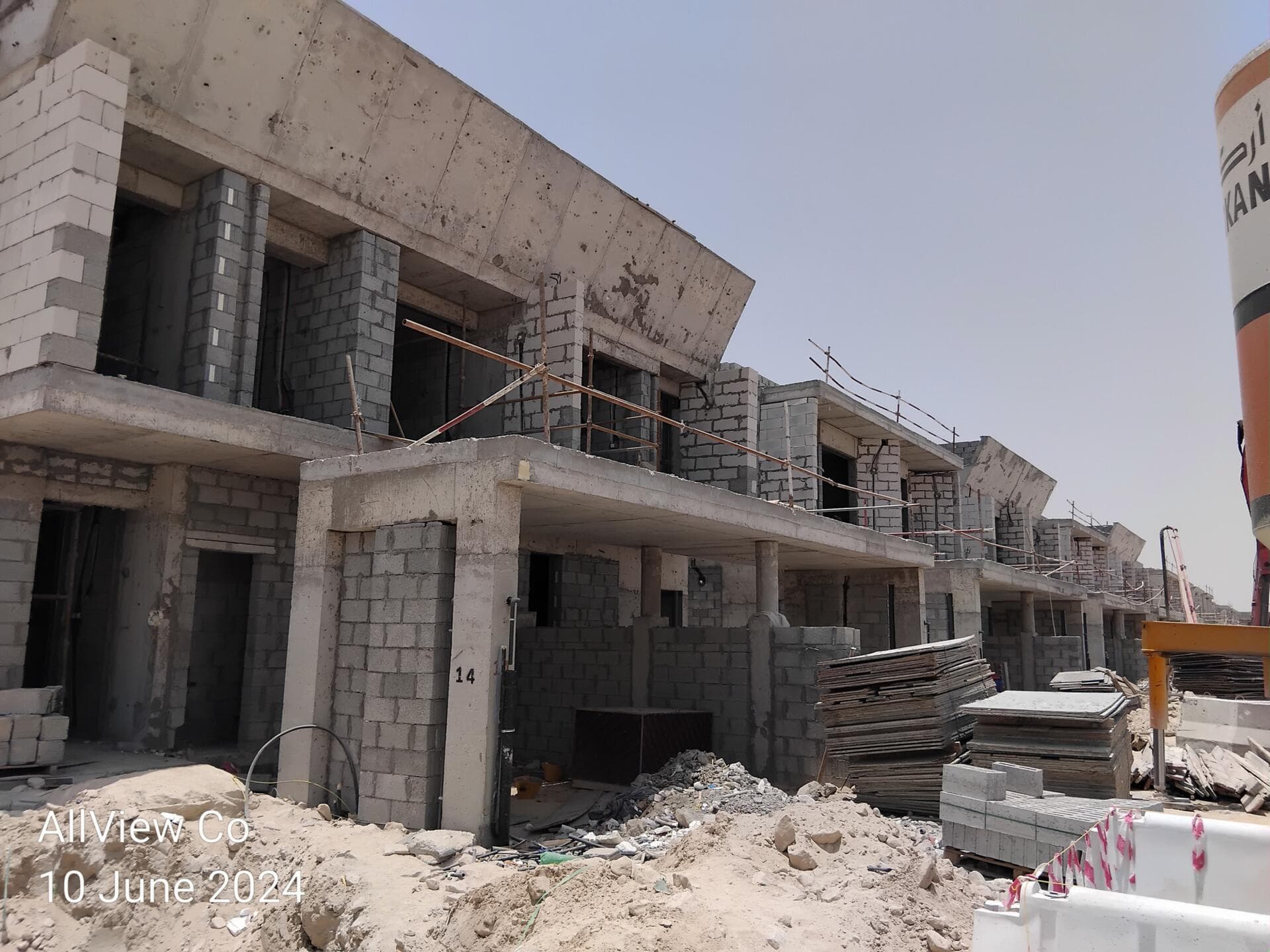 Maha Townhouses - Construction