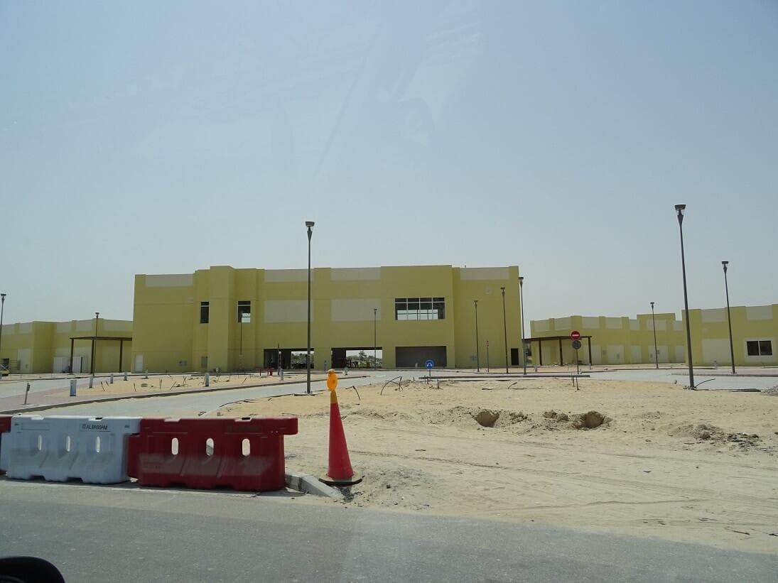 Townhouses At Jumeirah Islands - Construction