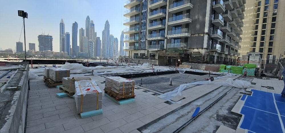 Beach Mansion - Construction