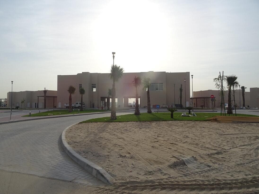 Townhouses At Jumeirah Islands - Construction