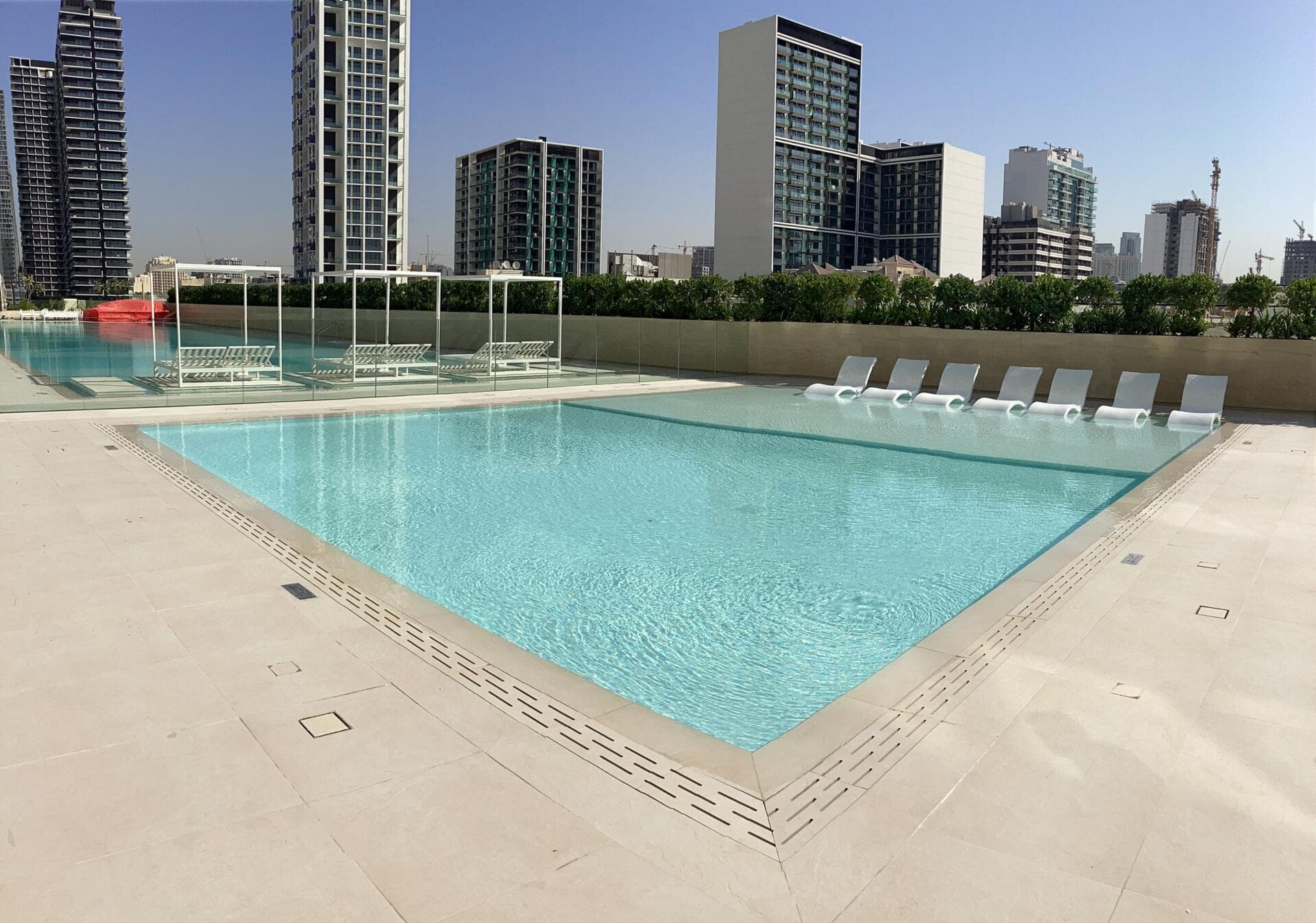 Binghatti Onyx - Construction