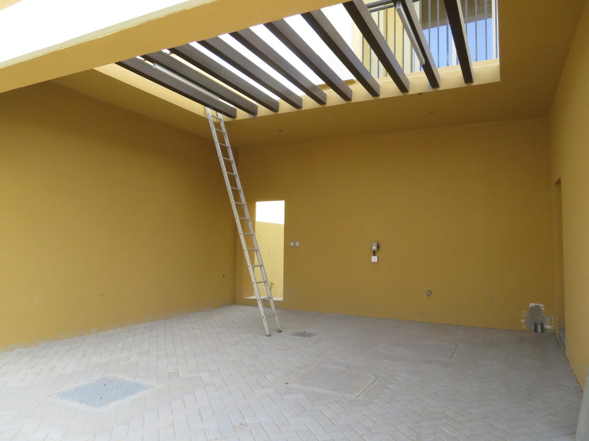 La Quinta - Construction