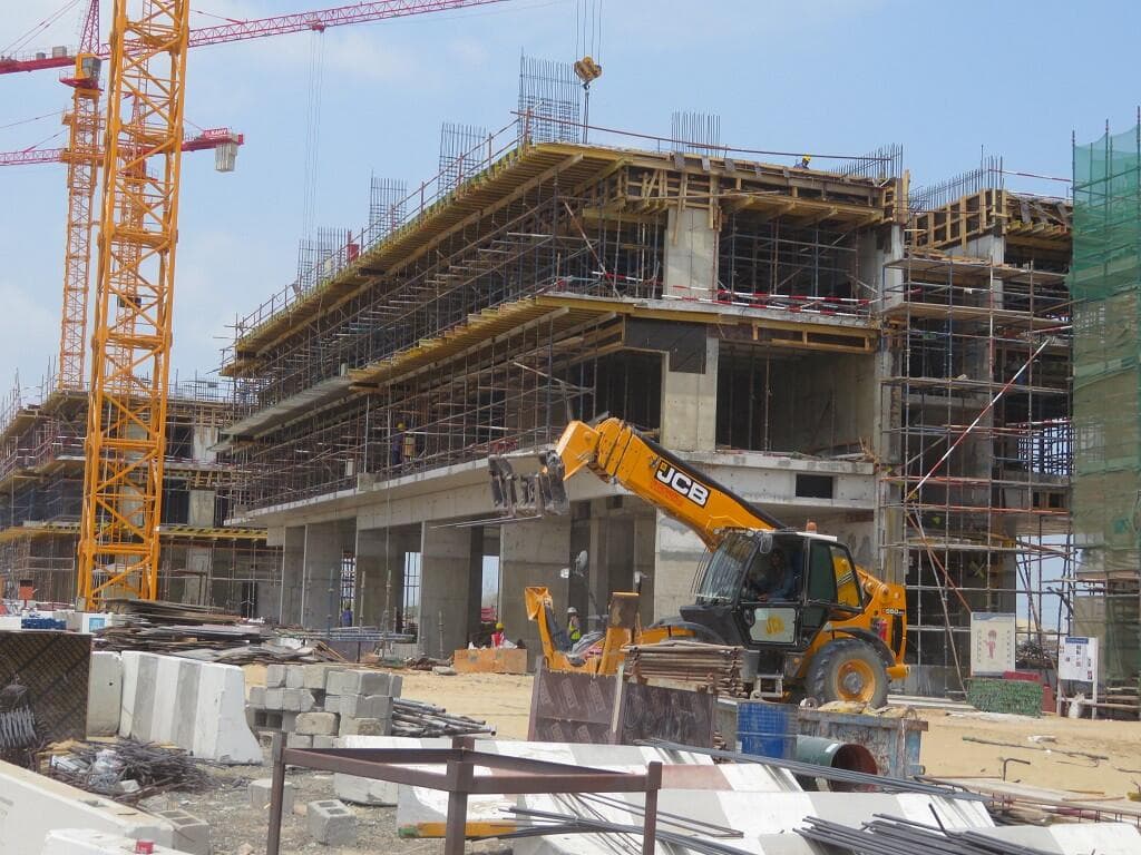 MAG City Townhouses - Construction