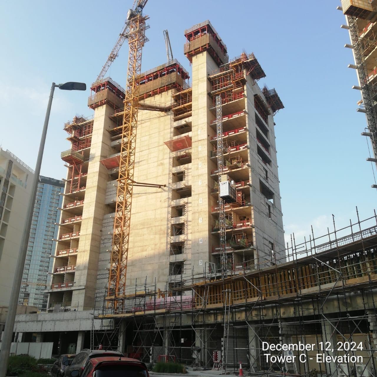 Riviera Beachfront - Construction